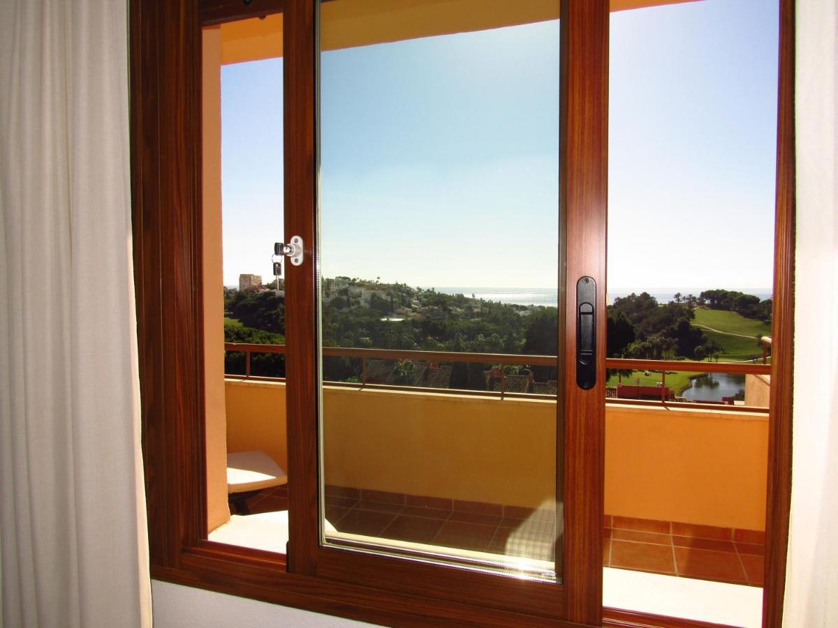 Apartament Penthouse Benalvistas Torregolf Seaview Benalmádena Zewnętrze zdjęcie